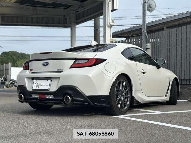 Subaru BRZ 2023-08 7818483-13
