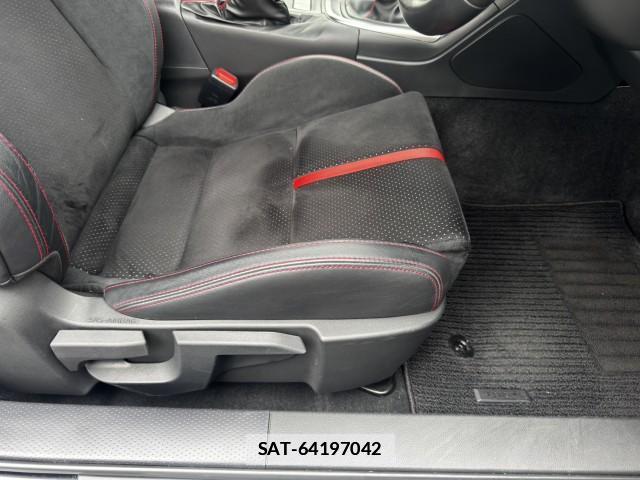 Subaru BRZ 2021-11 7818484-13