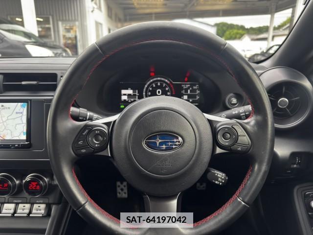 Subaru BRZ 2021-11 7818484-16