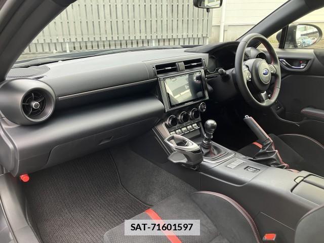 Subaru BRZ 2023-10 7818490-13