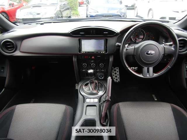 Subaru BRZ 2013-05 7819575-2