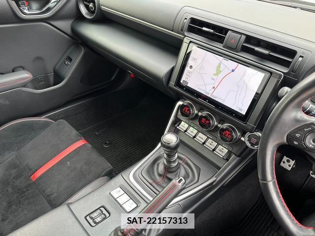 Subaru BRZ 2022-11 7819804-16
