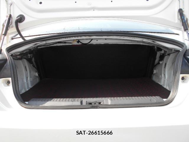 Subaru BRZ 2012-08 7820387-13