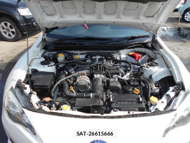 Subaru BRZ 2012-08 7820387-7