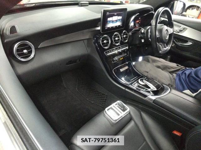 Mercedes Benz C-CLASS 2018-08 7811324-2