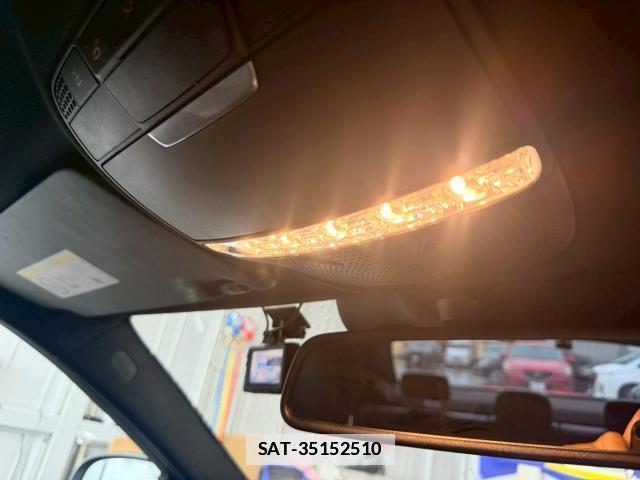 Mercedes Benz C-CLASS 2015-04 7812235-14
