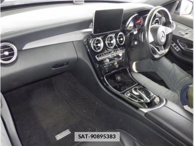 Mercedes Benz C-CLASS 2018-08 7816563-2