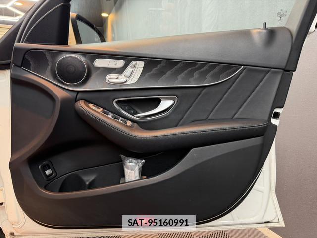 Mercedes Benz C-CLASS 2018-09 7816890-14