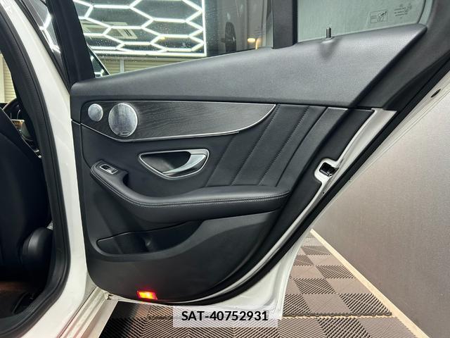 Mercedes Benz C-CLASS 2019-07 7816895-16