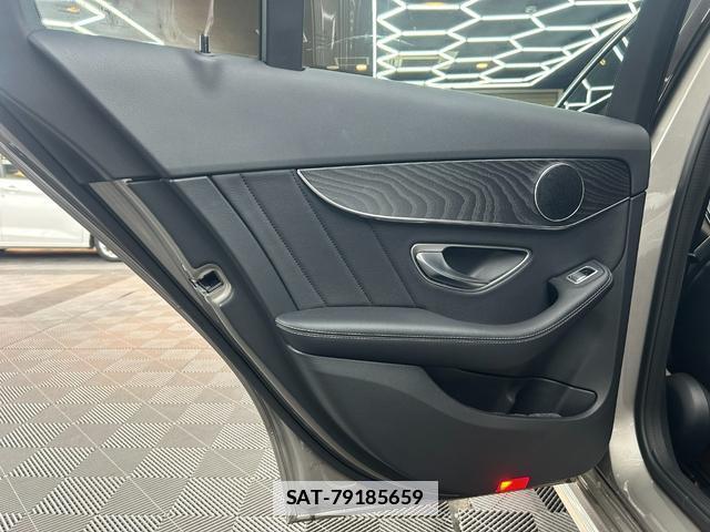 Mercedes Benz C-CLASS 2018-08 7816908-14