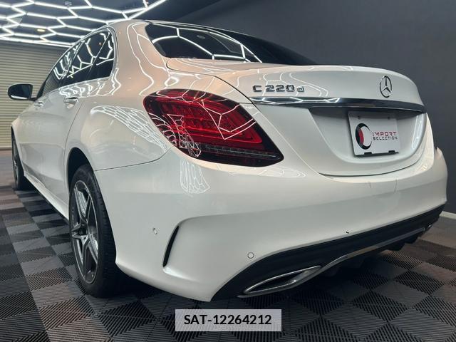 Mercedes Benz C-CLASS 2019-08 7816930-10