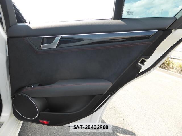 Mercedes Benz C-CLASS 2013-05 7819657-17