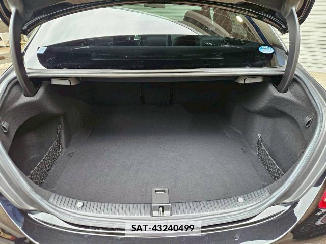 Mercedes Benz C-CLASS 2015-09 7820306-18