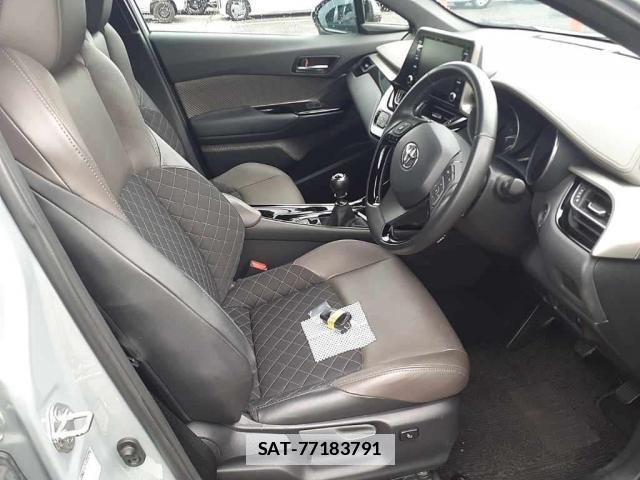 Toyota C-HR 2023-06 7811327-3