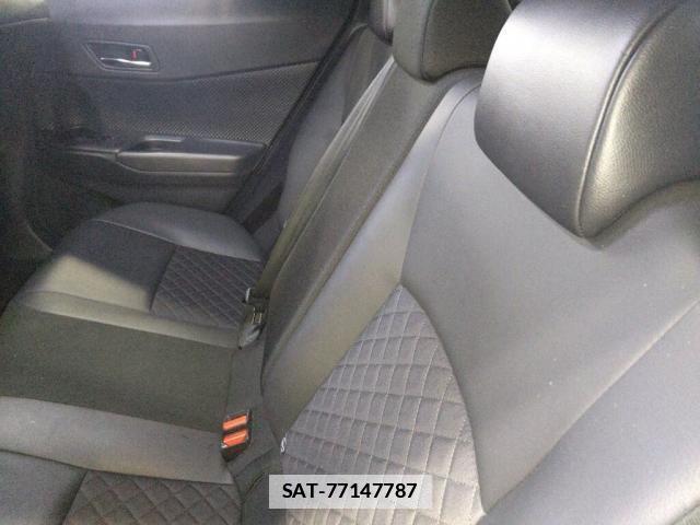 Toyota C-HR 2020-11 7811345-3