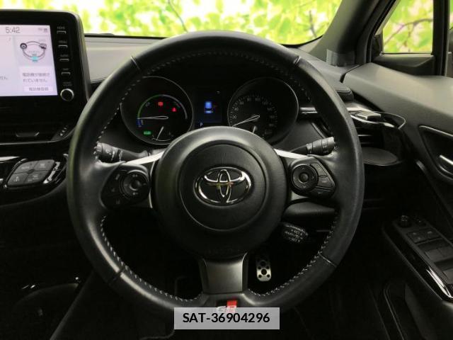 Toyota C-HR 2020-01 7813637-12