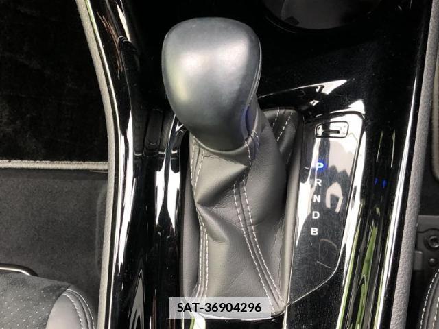 Toyota C-HR 2020-01 7813637-15