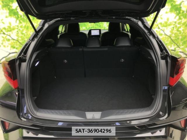Toyota C-HR 2020-01 7813637-7