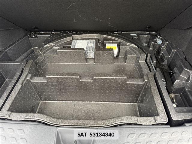 Toyota C-HR 2022-12 7814347-11