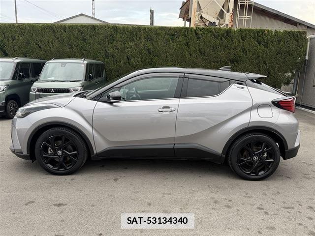 Toyota C-HR 2022-12 7814347-2