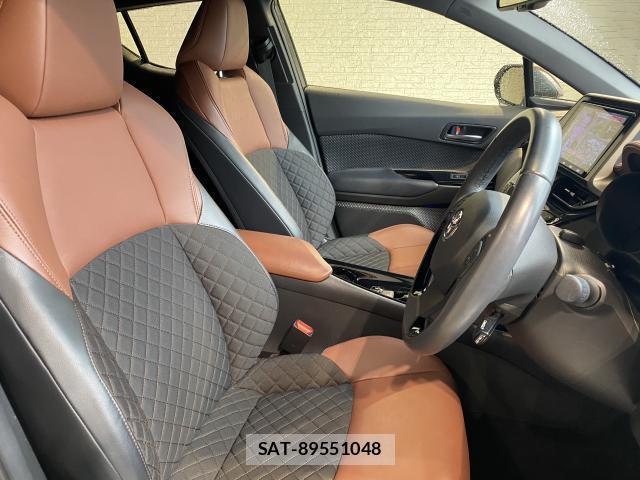 Toyota C-HR 2018-12 7814652-6