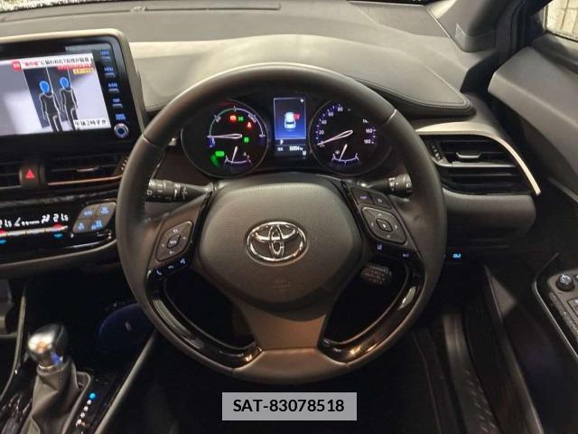 Toyota C-HR 2021-06 7815130-2