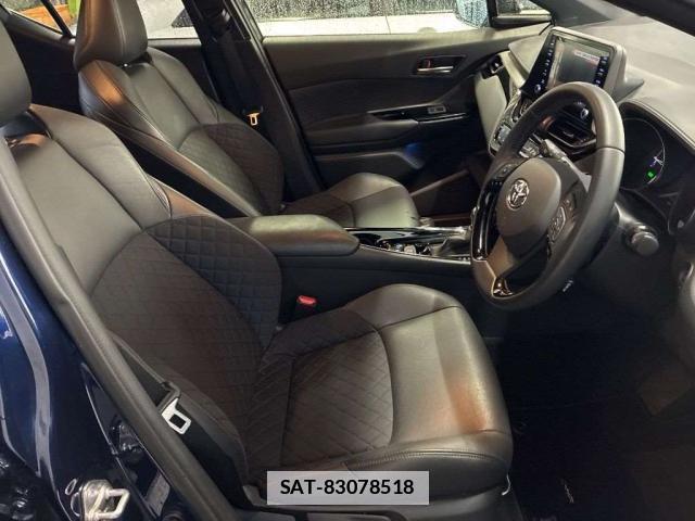 Toyota C-HR 2021-06 7815130-9