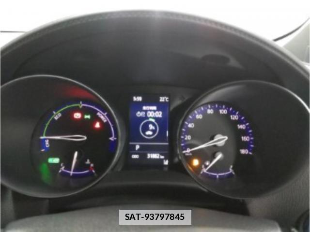Toyota C-HR 2022-04 7815850-5