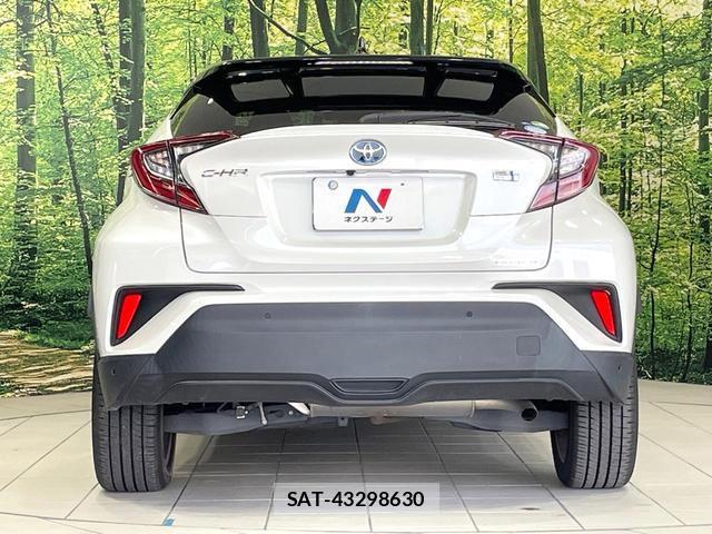 Toyota C-HR 2018-08 7815943-14