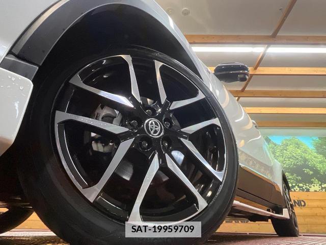 Toyota C-HR 2020-10 7816267-12