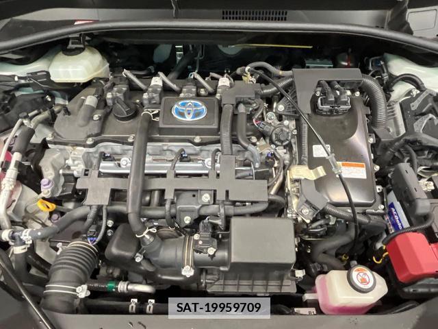 Toyota C-HR 2020-10 7816267-17