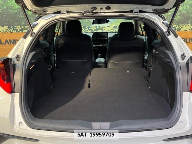 Toyota C-HR 2020-10 7816267-9