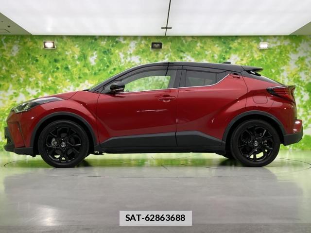 Toyota C-HR 2021-04 7821135-1