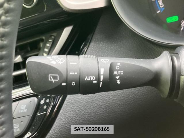 Toyota C-HR 2020-01 7821525-14