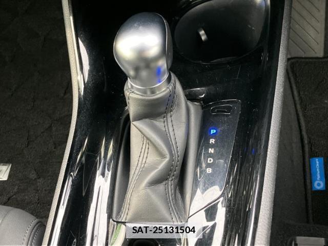 Toyota C-HR 2021-11 7821586-16