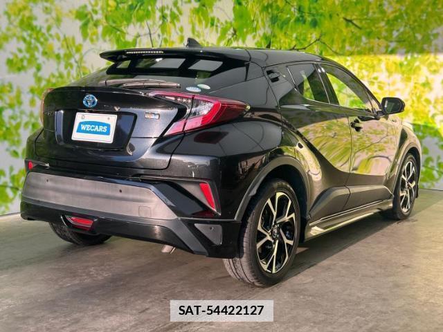Toyota C-HR 2018-08 7822289-2