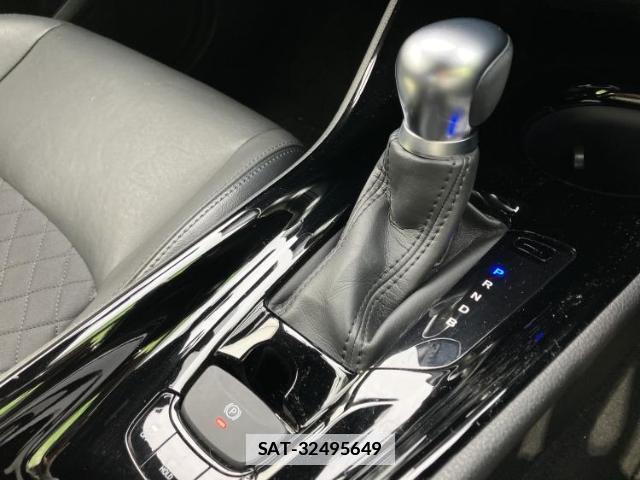 Toyota C-HR 2021-05 7822365-17