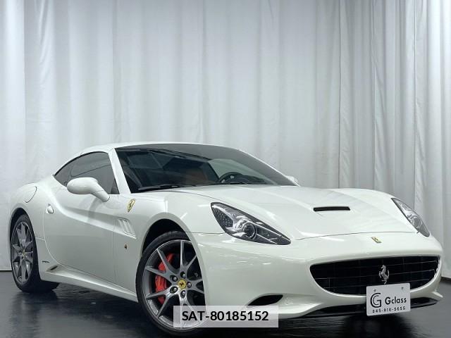 Ferrari California 2009-07 7823351-11