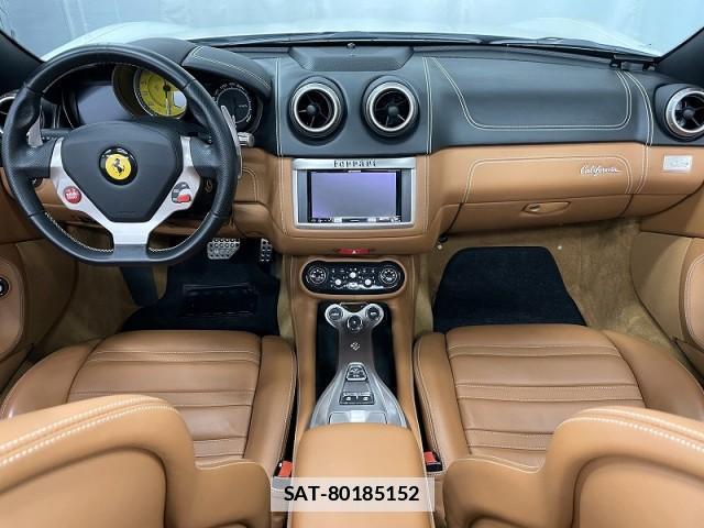 Ferrari California 2009-07 7823351-2