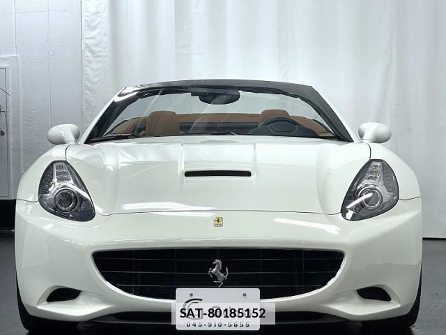 Ferrari California 2009-07 7823351-9