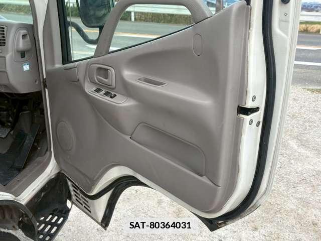 Toyota CAMROAD 2003-01 7812500-16