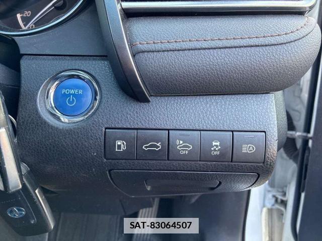 Toyota CAMRY 2017-12 7814890-8