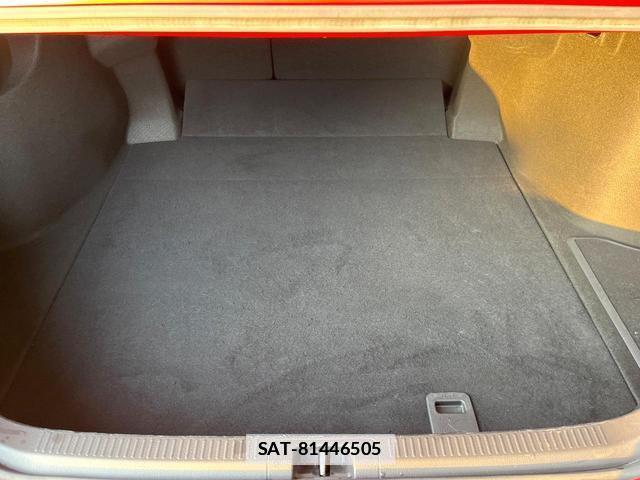 Toyota CAMRY 2019-06 7815157-11