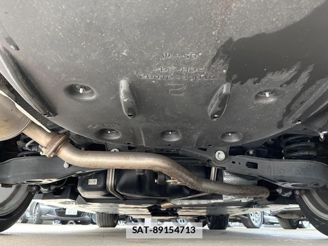 Toyota CAMRY 2020-10 7815194-18