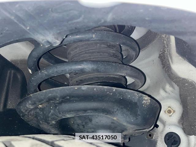 Toyota CAMRY 2018-10 7819934-19
