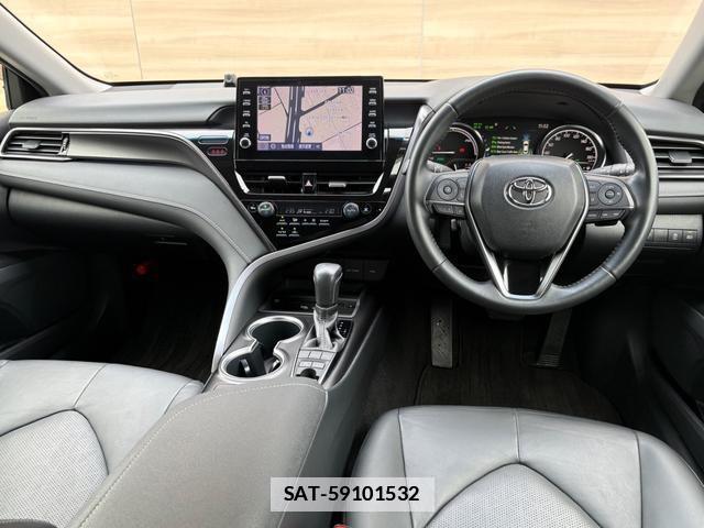 Toyota CAMRY 2022-06 7820369-1
