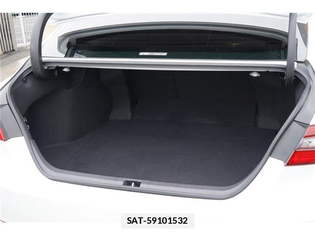 Toyota CAMRY 2022-06 7820369-12