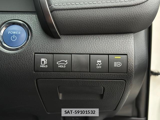 Toyota CAMRY 2022-06 7820369-7
