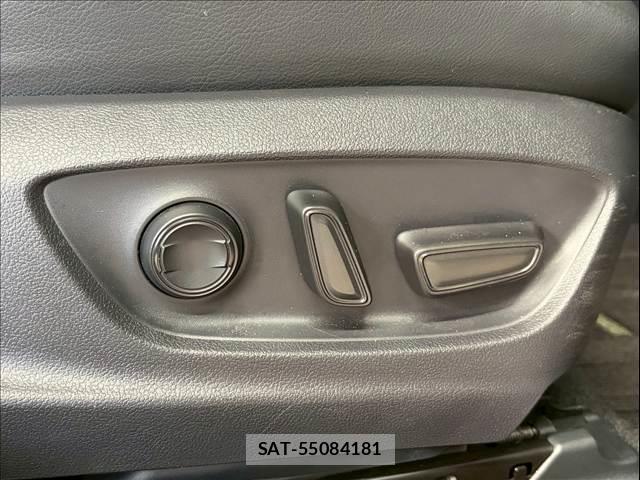 Toyota CAMRY 2019-03 7823229-8