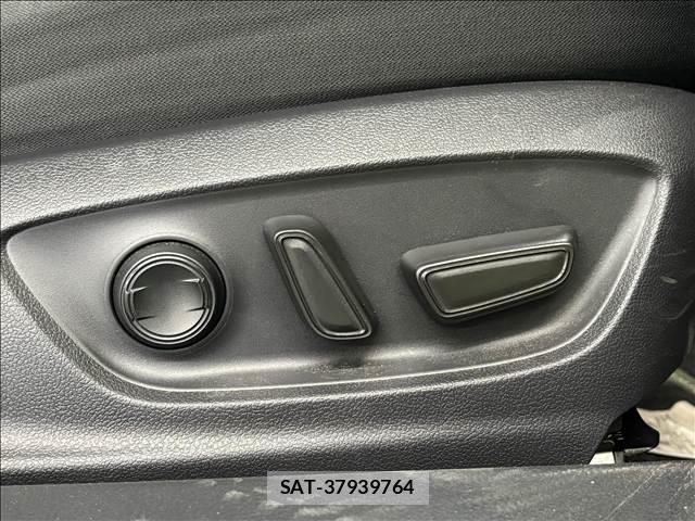 Toyota CAMRY 2018-07 7823231-8